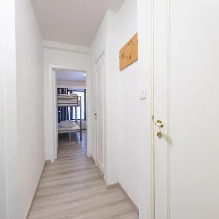 Apartment Chopin - Kleurrijk Voor 4 Personen *